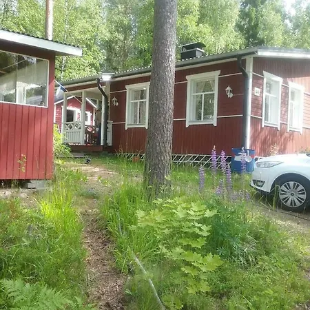 Ilmastoitu Kesaemoekki Askolassa Laehellae Porvoota *