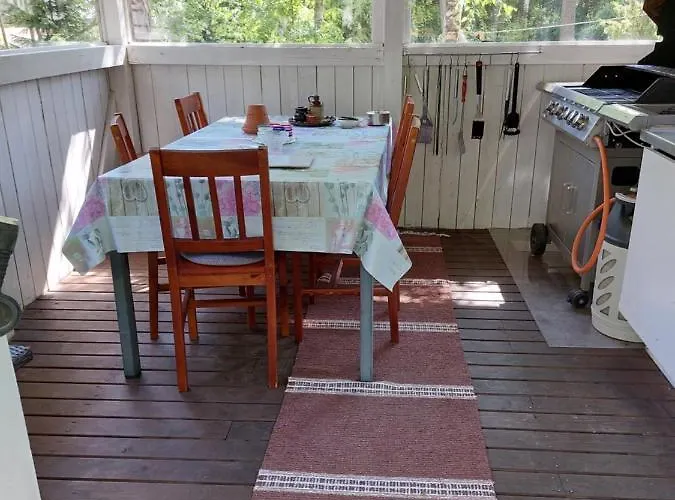 度假居 Ilmastoitu Kesaemoekki Askolassa Laehellae Porvoota *