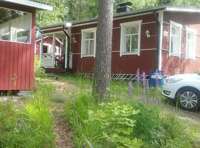 Ilmastoitu Kesaemoekki Askolassa Laehellae Porvoota *