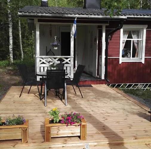 Ilmastoitu Kesaemoekki Askolassa Laehellae Porvoota